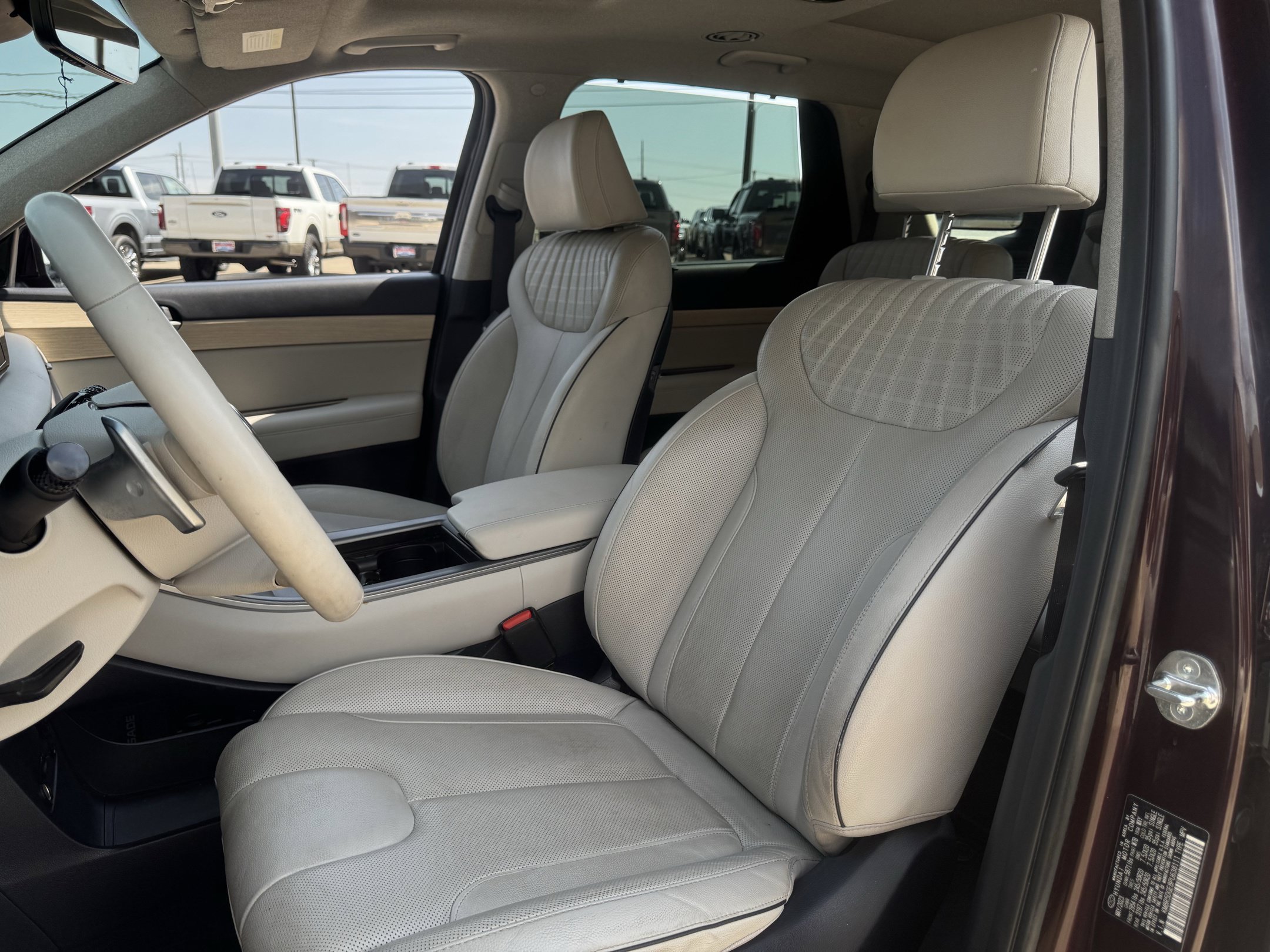 Used 2023 Hyundai Palisade Limited w/ Cargo Package AWD/4WD image 27