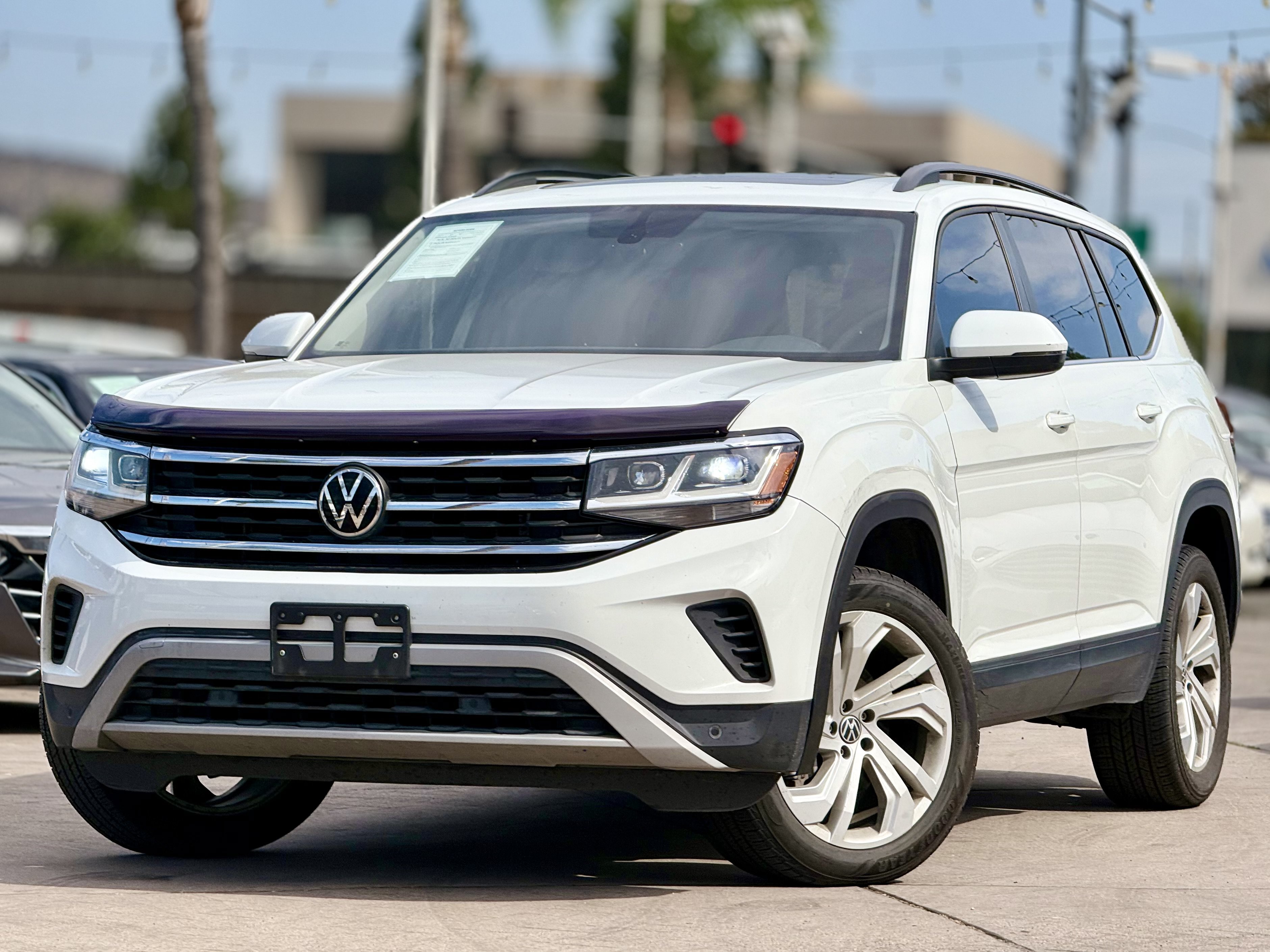 Used 2021 Volkswagen Atlas SE w/ Panoramic Sunroof Package FWD image 1