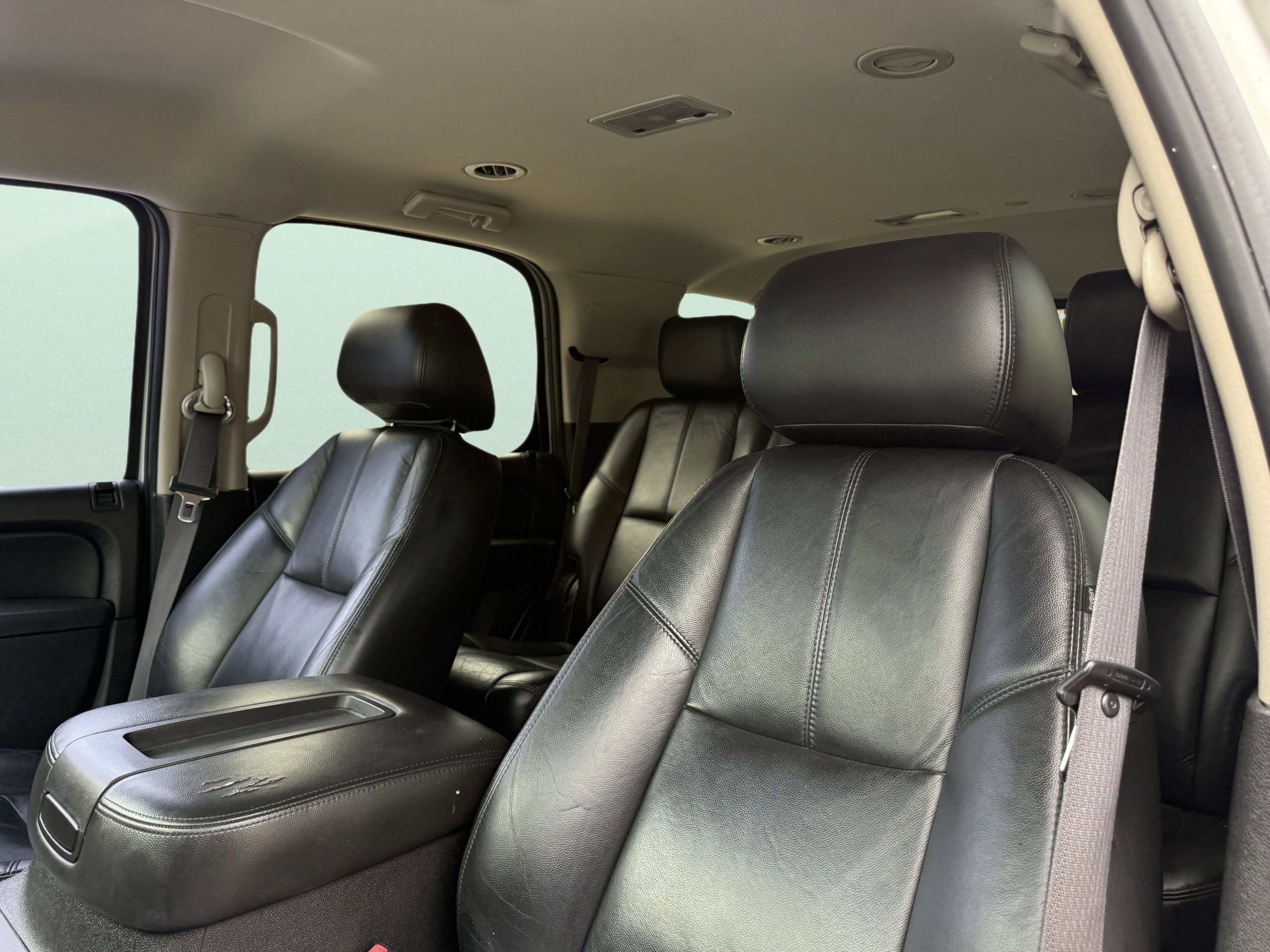 Used 2011 Chevrolet Tahoe LT image 29