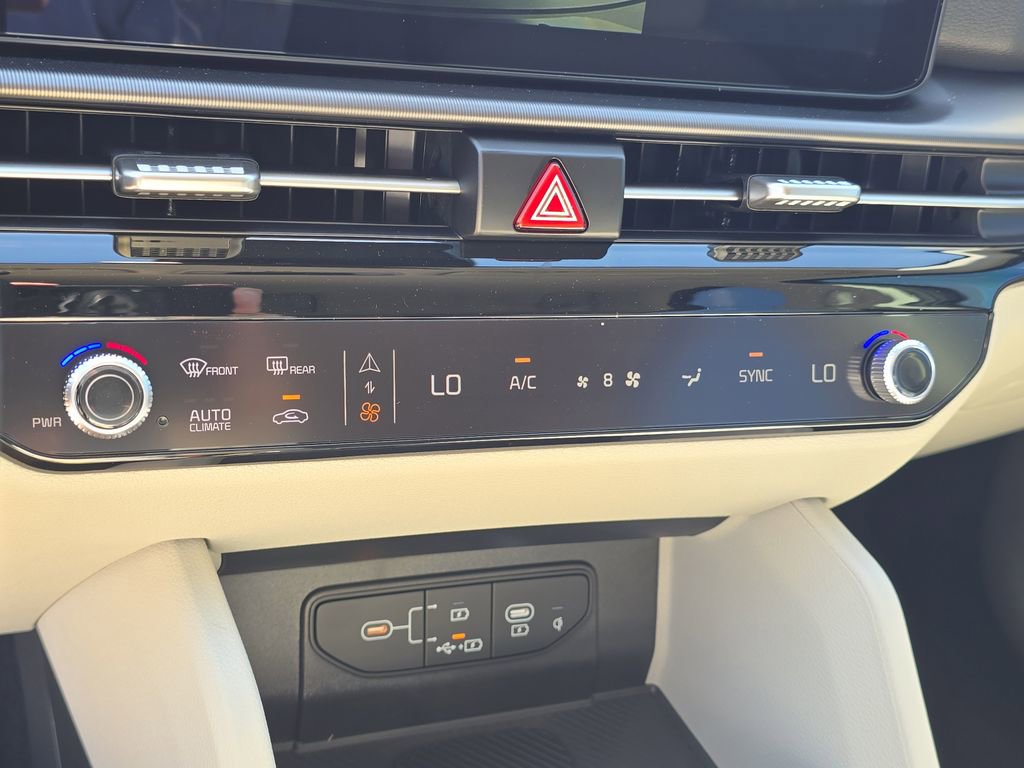 New 2026 Kia Sportage EX image 25