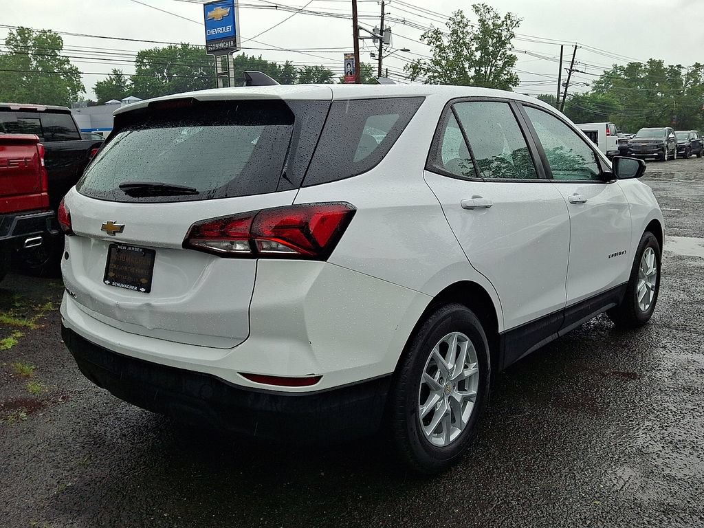 Certified 2023 Chevrolet Equinox LS FWD image 8