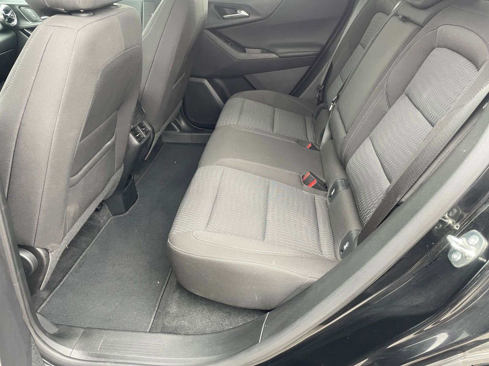 Used 2025 Chevrolet Equinox LT FWD image 25