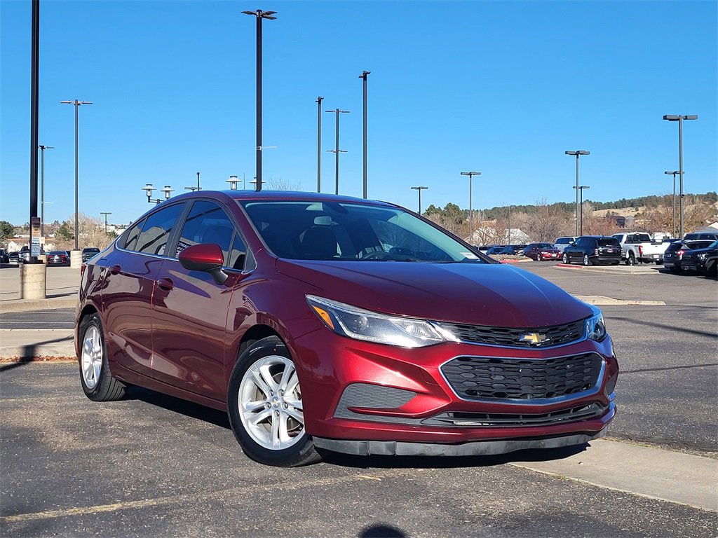 Used 2016 Chevrolet Cruze LT w/ Sun And Sound Package image 2