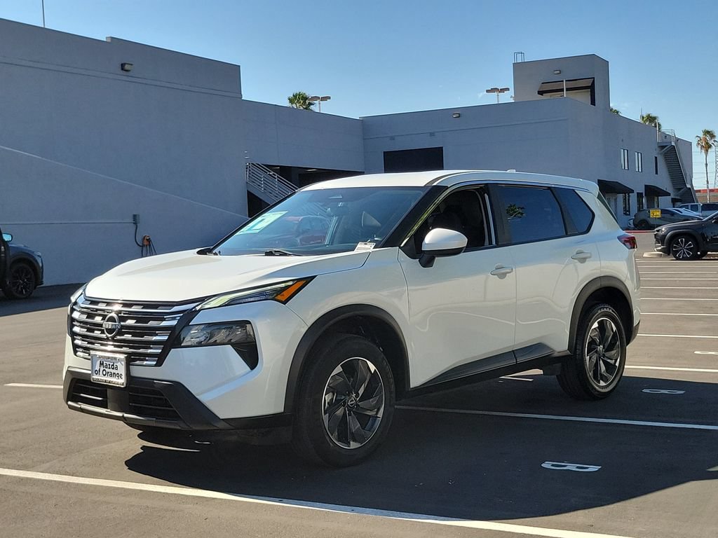 Used 2024 Nissan Rogue SV AWD/4WD image 33
