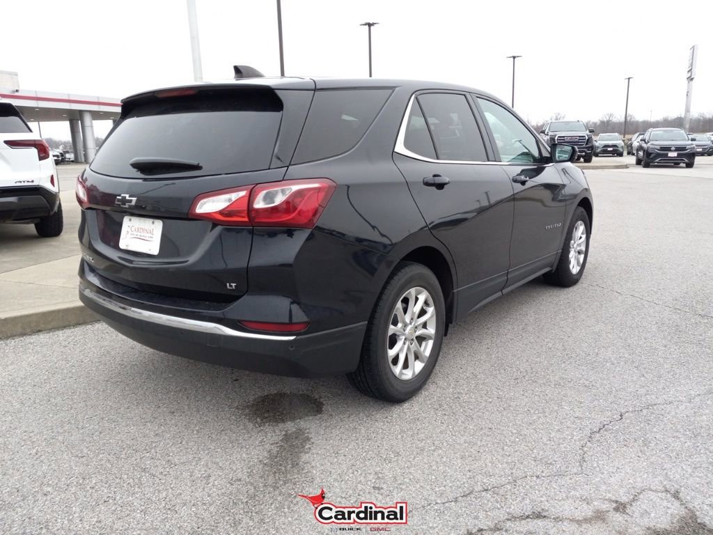 Used 2020 Chevrolet Equinox LT w/ Driver Convenience Package image 6