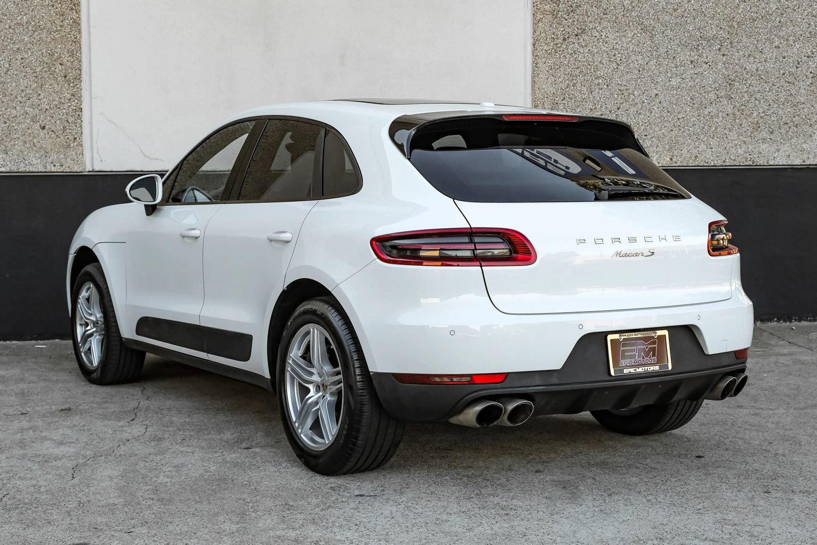 Used 2017 Porsche Macan S AWD/4WD image 12