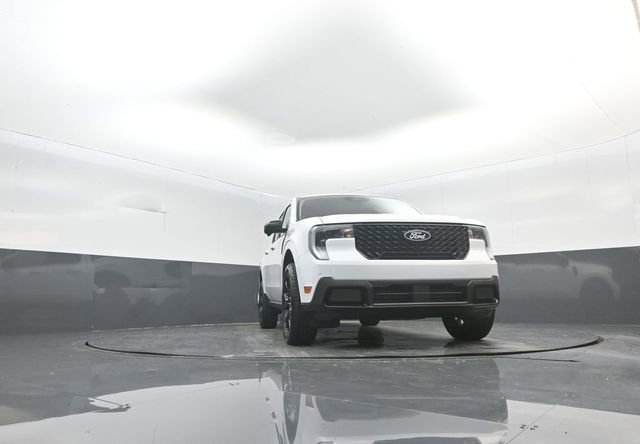 New 2026 Ford Maverick Lariat w/ Black Appearance Package image 28