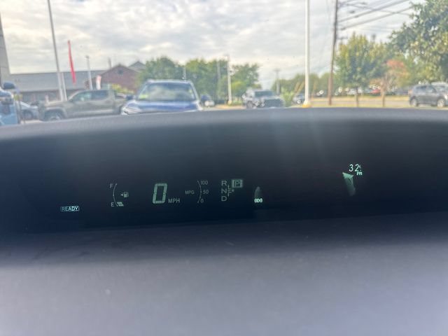 Used 2015 Toyota Prius Two FWD image 18