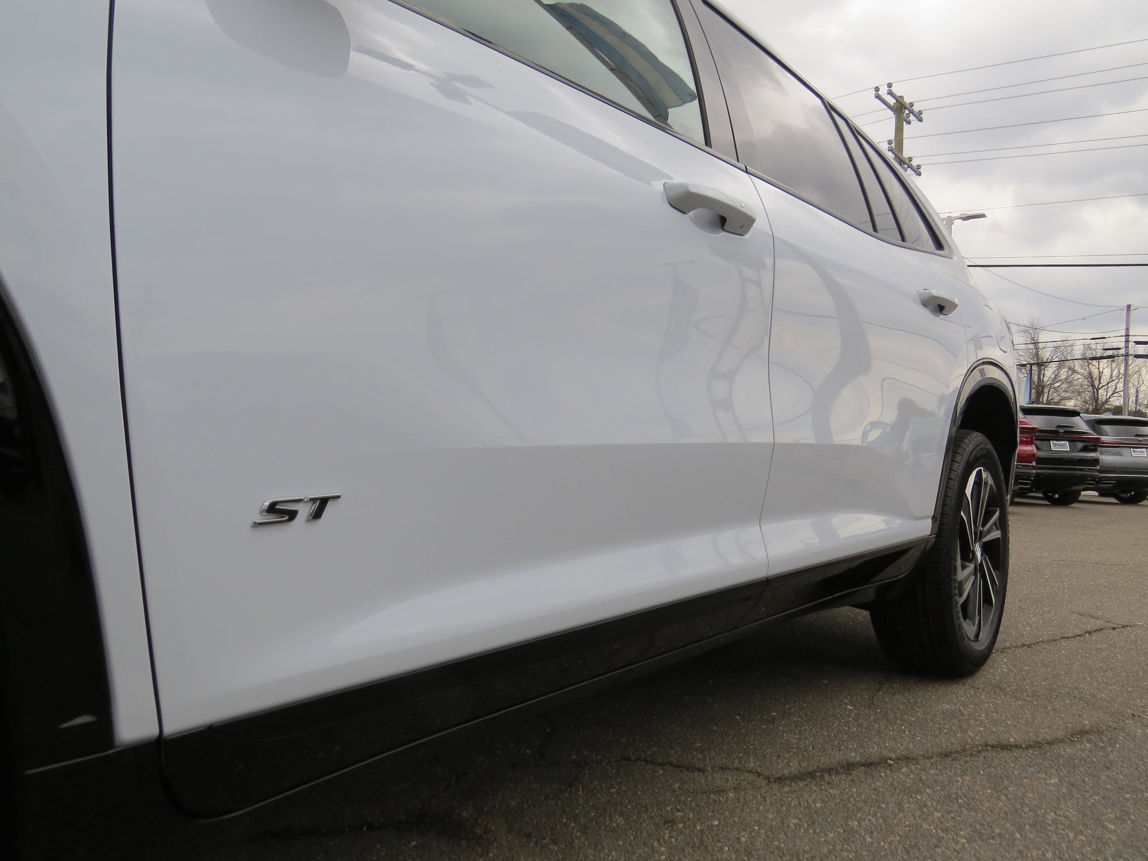 New 2026 Buick Enclave Sport Touring w/ Power Package image 11