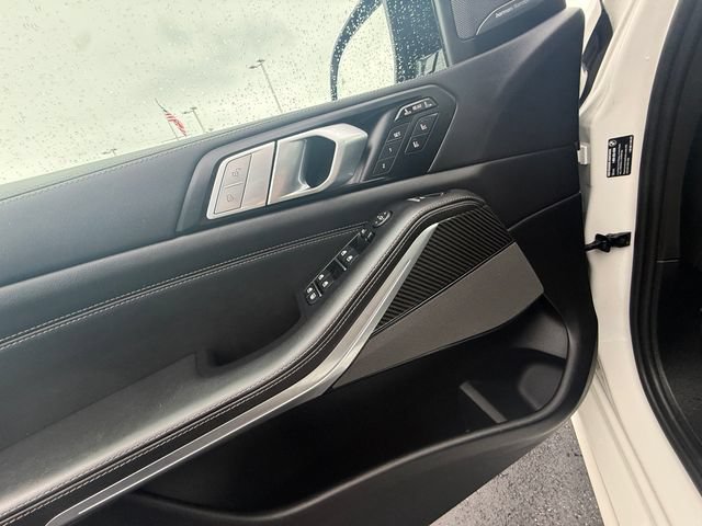 Certified 2026 BMW X7 M60i AWD/4WD image 14