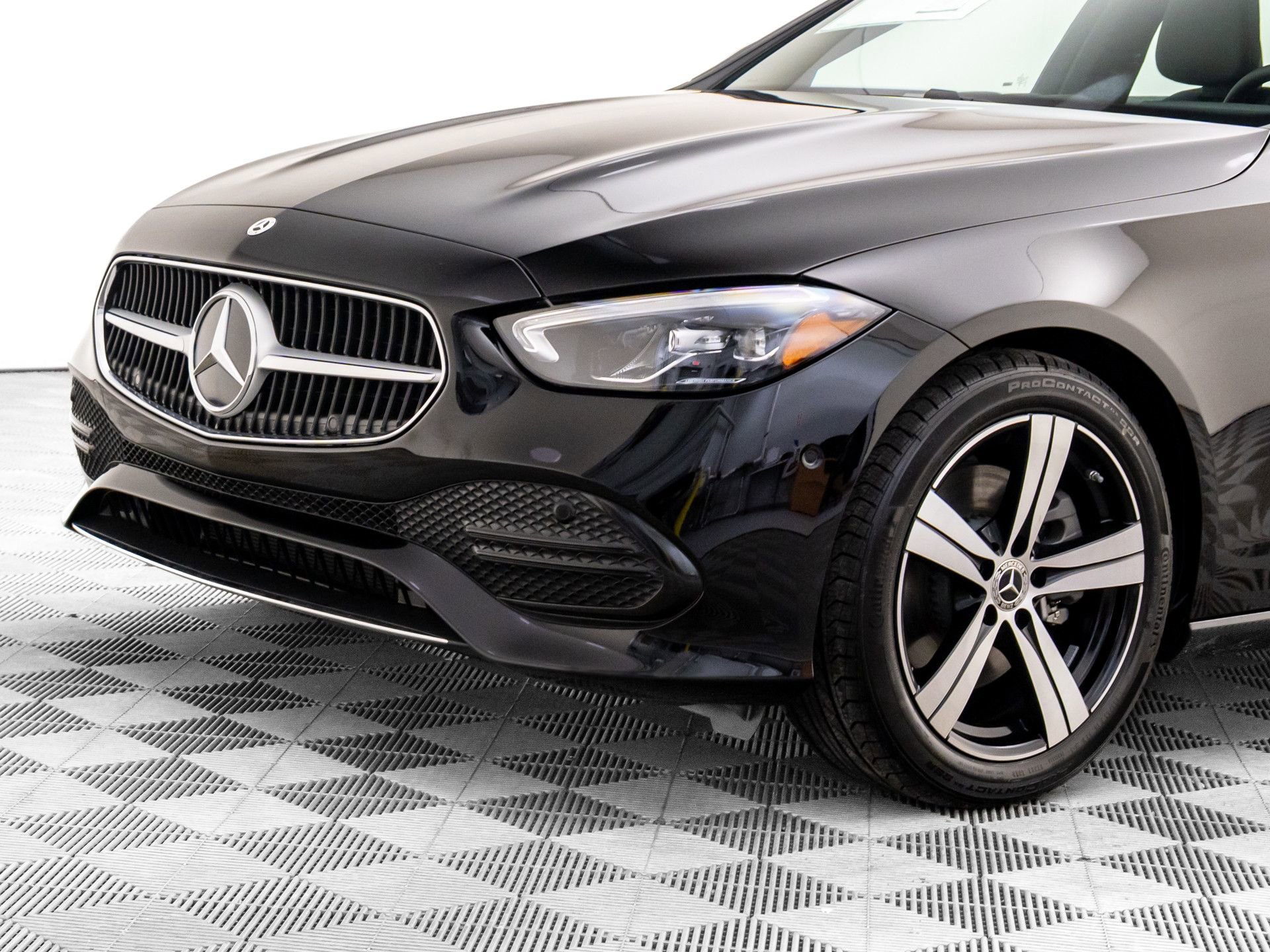 New 2026 Mercedes-Benz C 300 4MATIC Sedan image 40