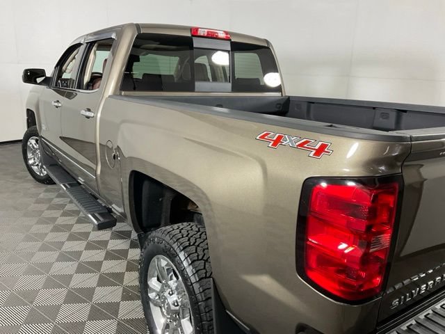 Used 2015 Chevrolet Silverado 2500 High Country w/ Duramax Plus Package AWD/4WD image 41