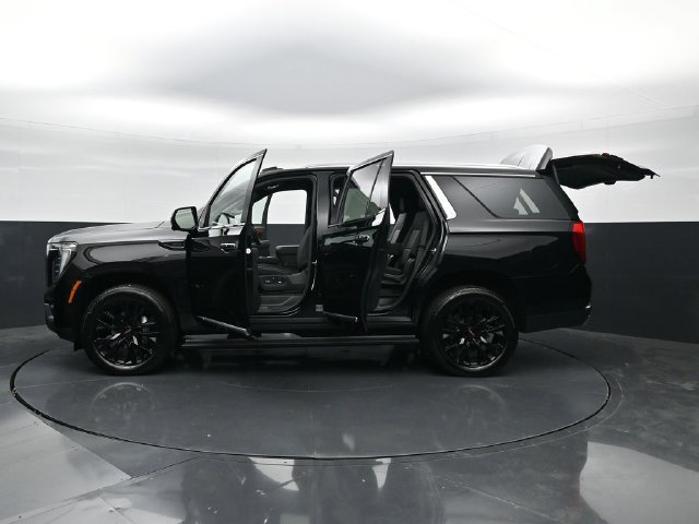 Used 2026 GMC Yukon Denali w/ Sun & Power Step Package AWD/4WD image 61