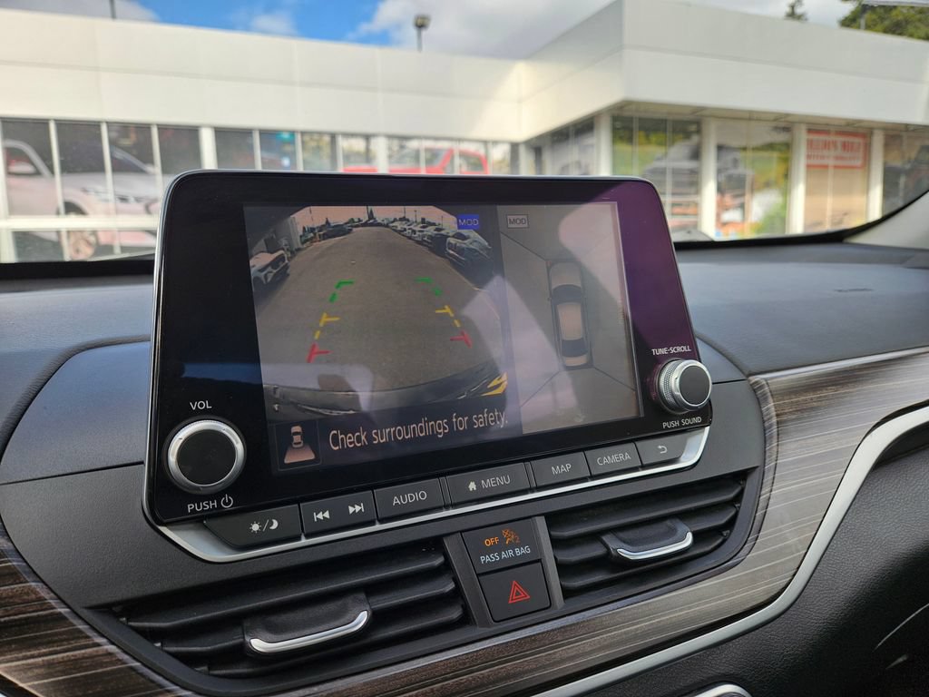 Used 2022 Nissan Altima 2.5 Platinum AWD/4WD image 30