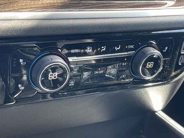 Used 2025 Chevrolet Silverado 1500 RST image 19