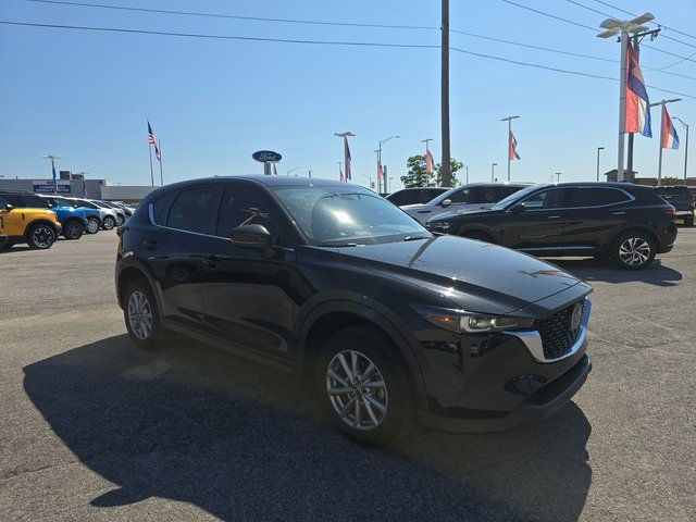 Used 2023 MAZDA CX-5 AWD 2.5 S w/ Preferred Package image 3