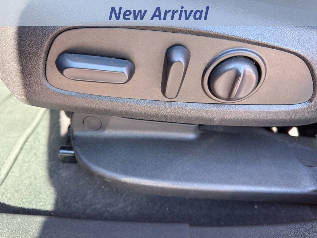 Used 2023 Chevrolet Blazer LT image 9