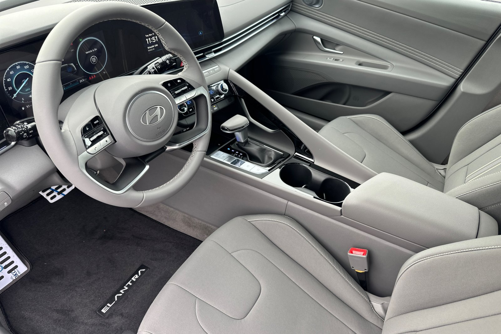New 2026 Hyundai Elantra Sport FWD image 10