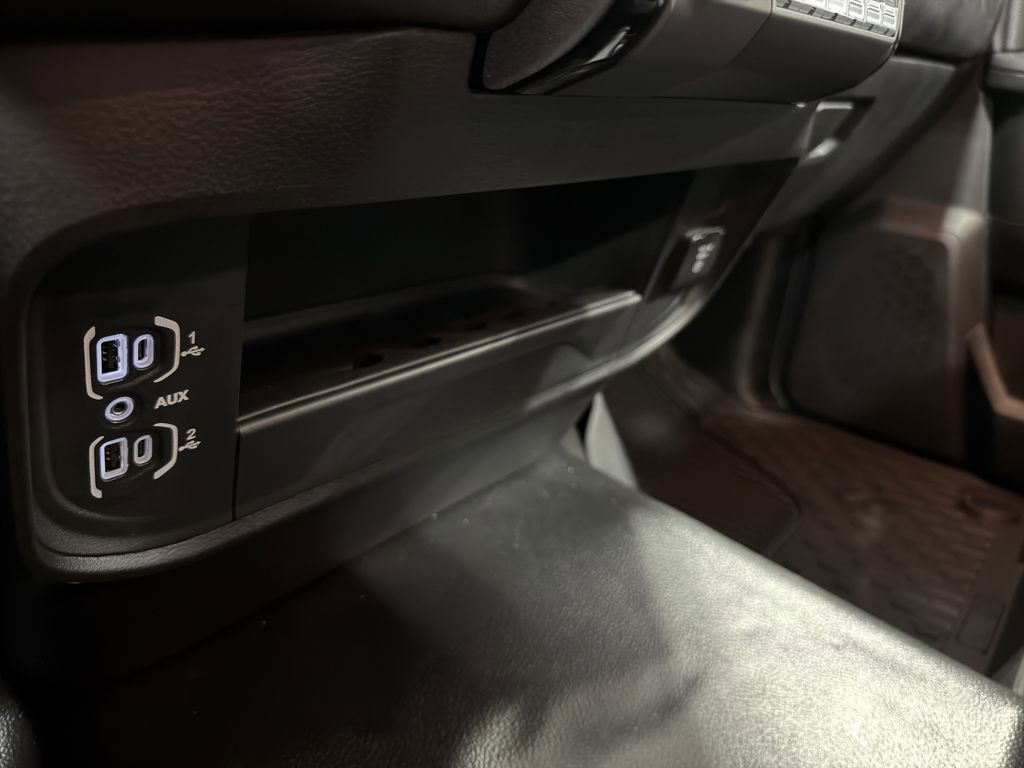 Used 2025 RAM 3500 Tradesman image 33