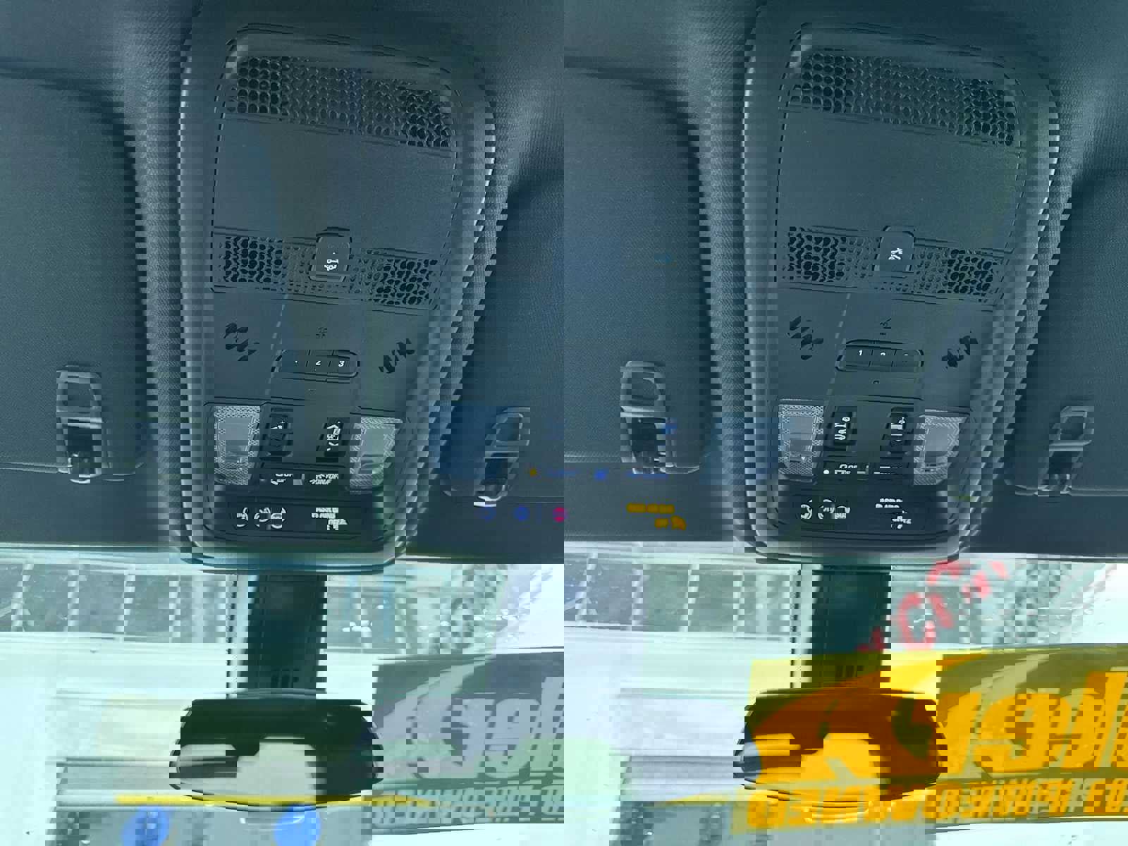 Used 2025 Cadillac XT6 Premium Luxury image 31