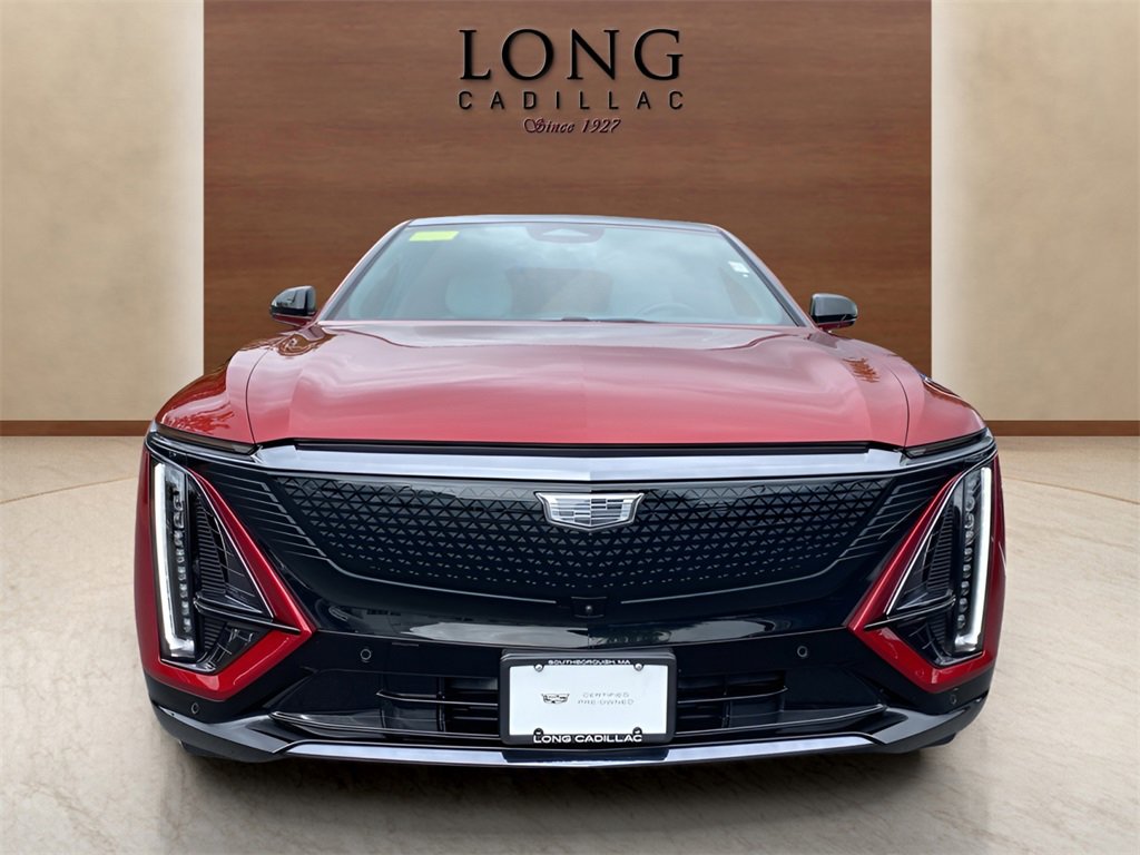 Certified 2024 Cadillac Lyriq Sport image 8