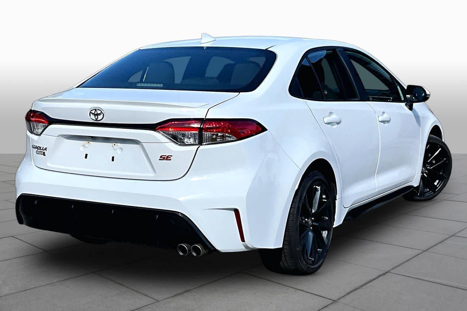 Certified 2024 Toyota Corolla SE w/ SE Premium Package FWD image 13