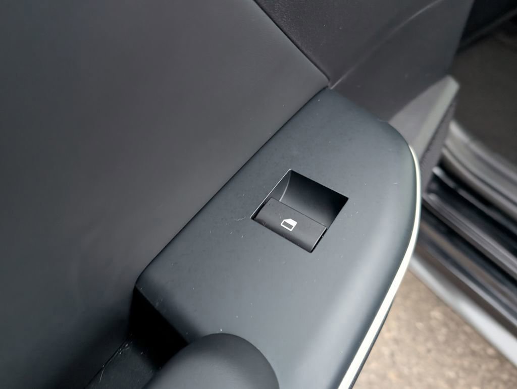 Used 2025 Kia K4 GT-Line w/ GT-Line Premium Package image 11