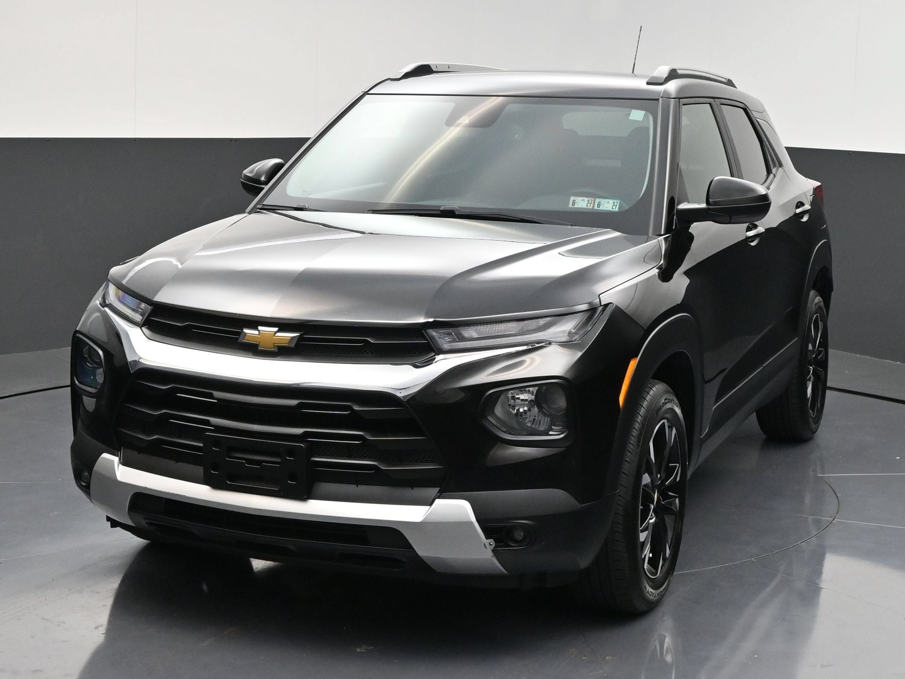 Used 2021 Chevrolet TrailBlazer LT w/ Premium Seating Package AWD/4WD image 4