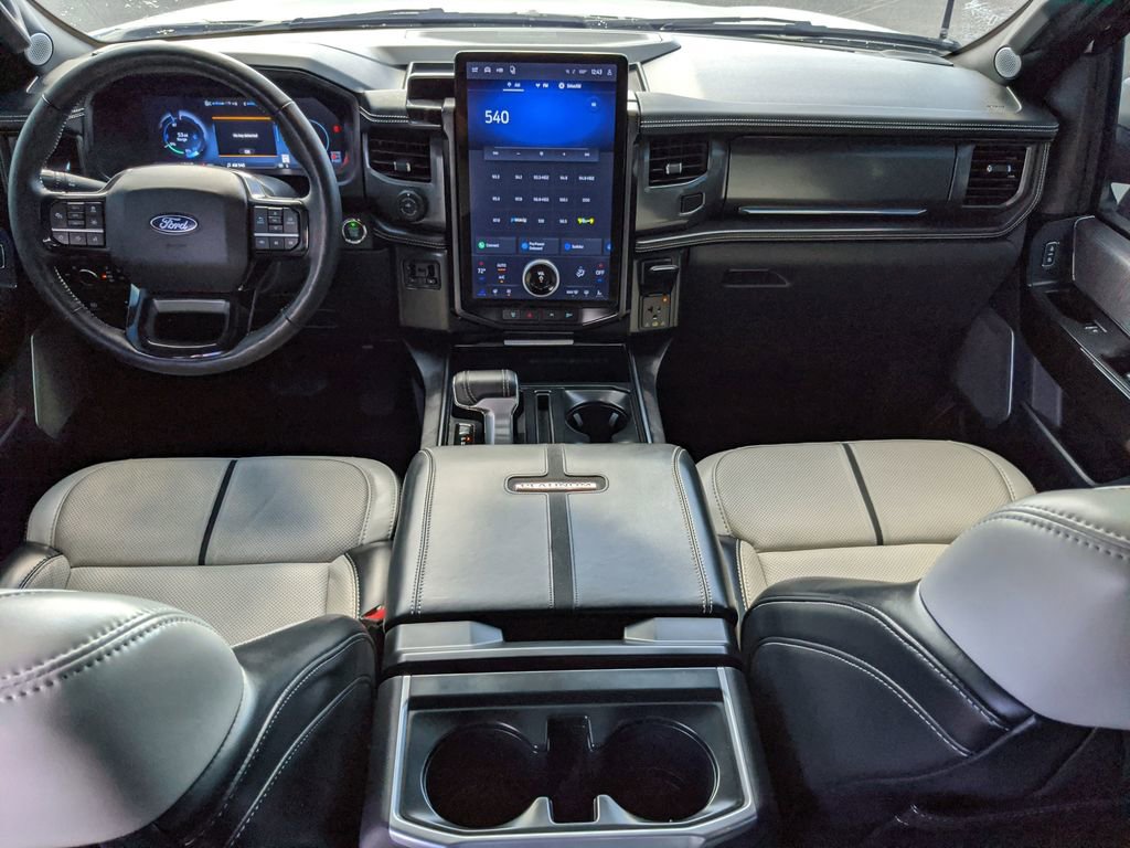Used 2024 Ford F150 Lightning Platinum image 17