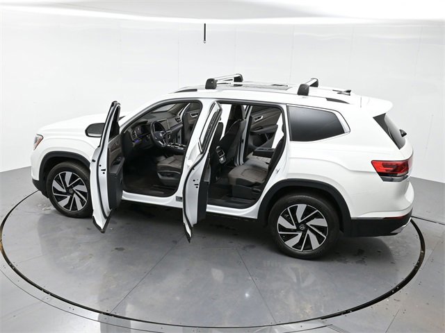 Used 2024 Volkswagen Atlas SEL image 44