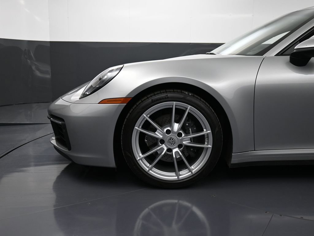 Certified 2024 Porsche 911 Carrera image 12
