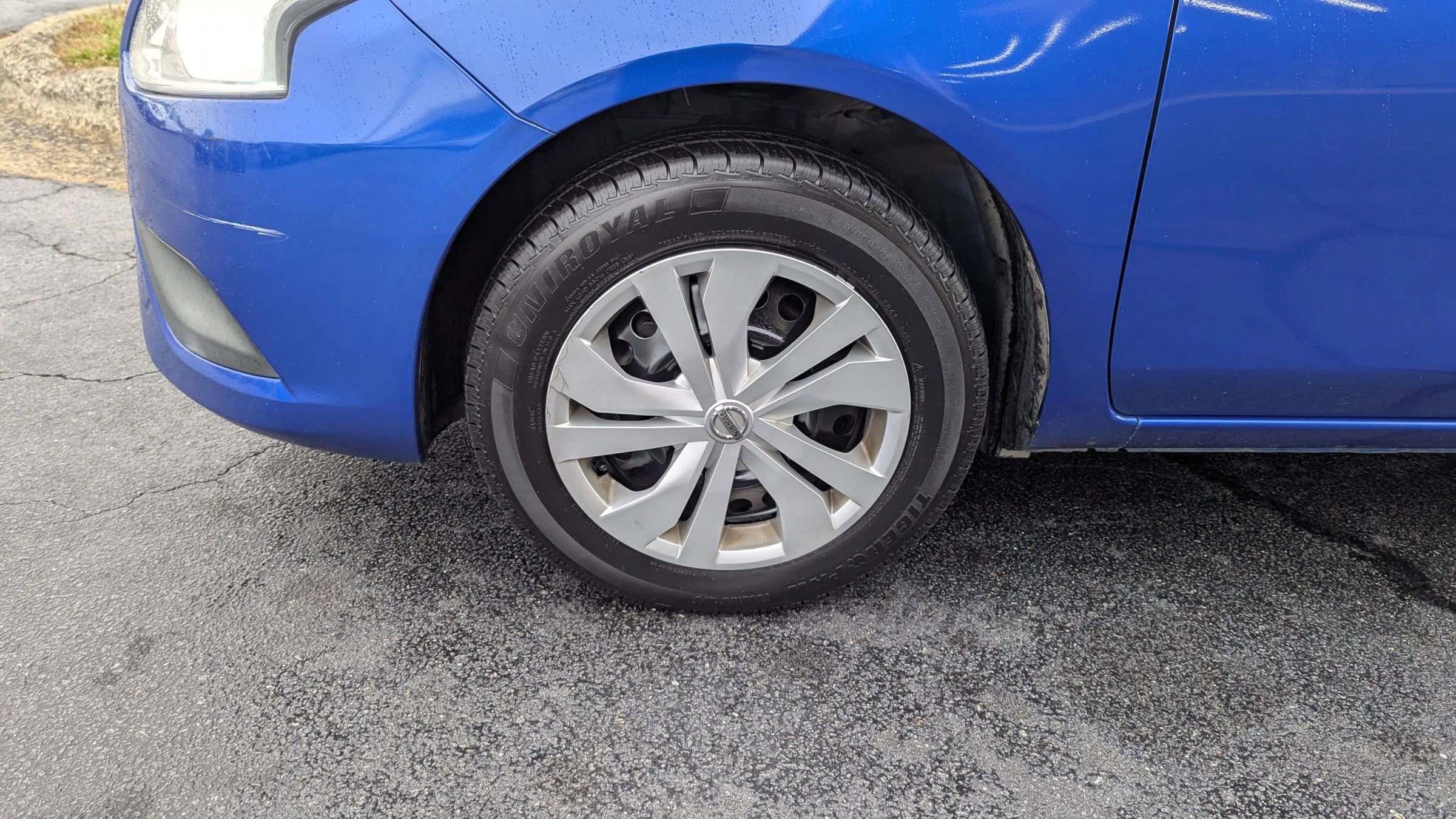 Used 2017 Nissan Versa S Plus FWD image 23