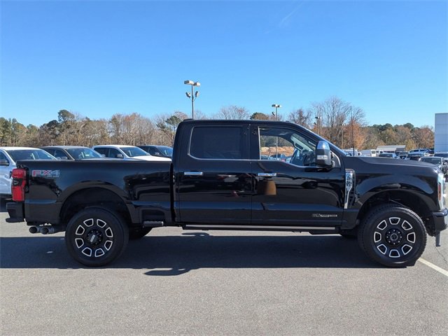 Used 2024 Ford F250 Platinum image 2