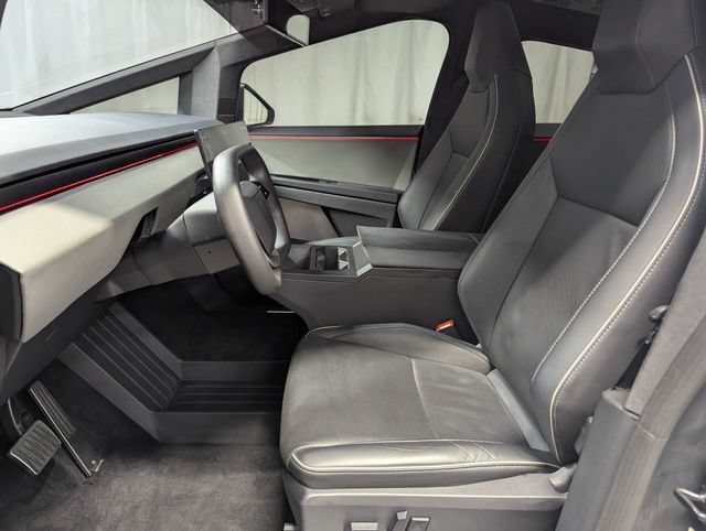 Used 2025 Tesla Cybertruck AWD Crew Cab image 10
