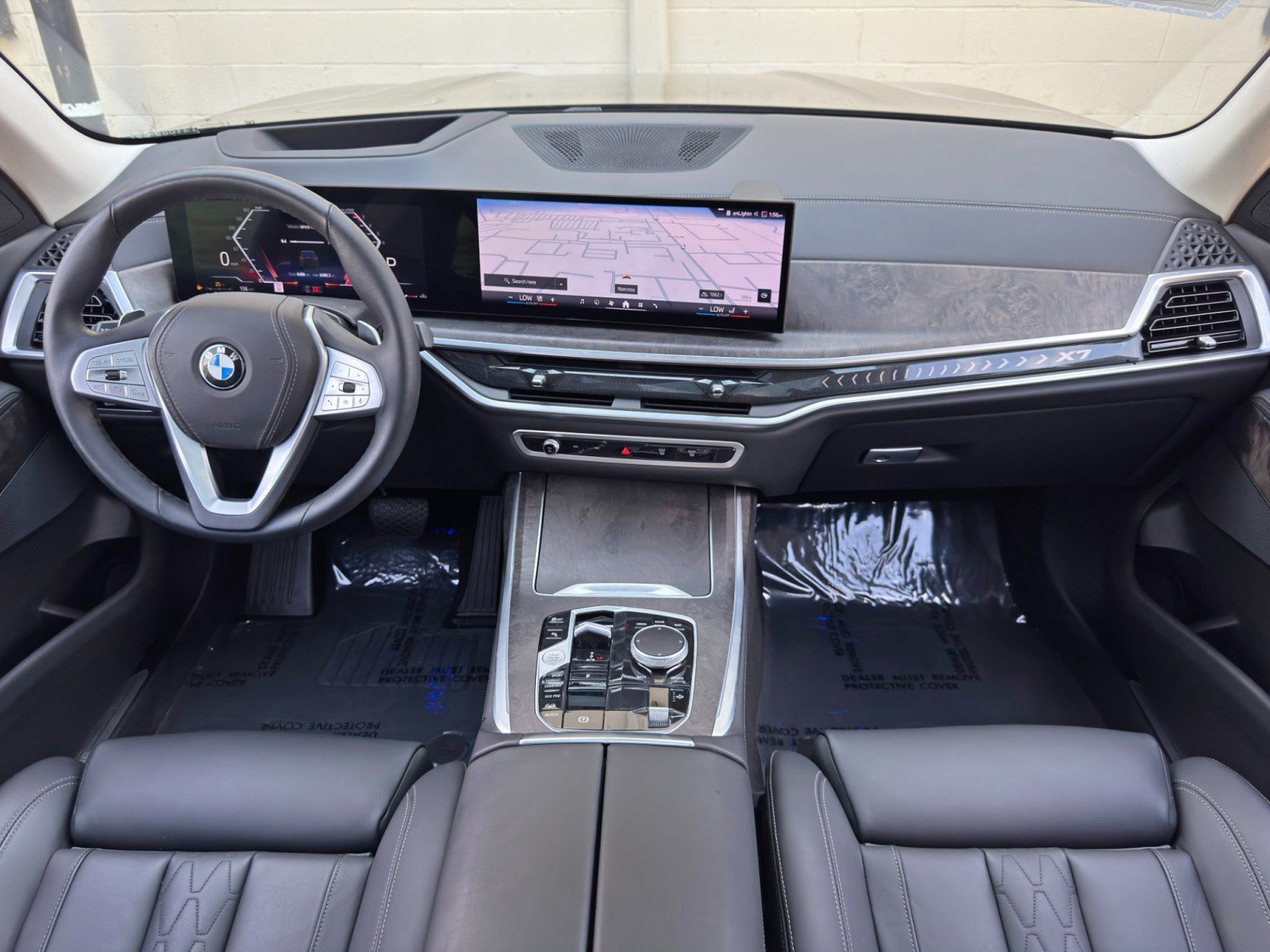 Used 2024 BMW X7 xDrive40i AWD/4WD image 13