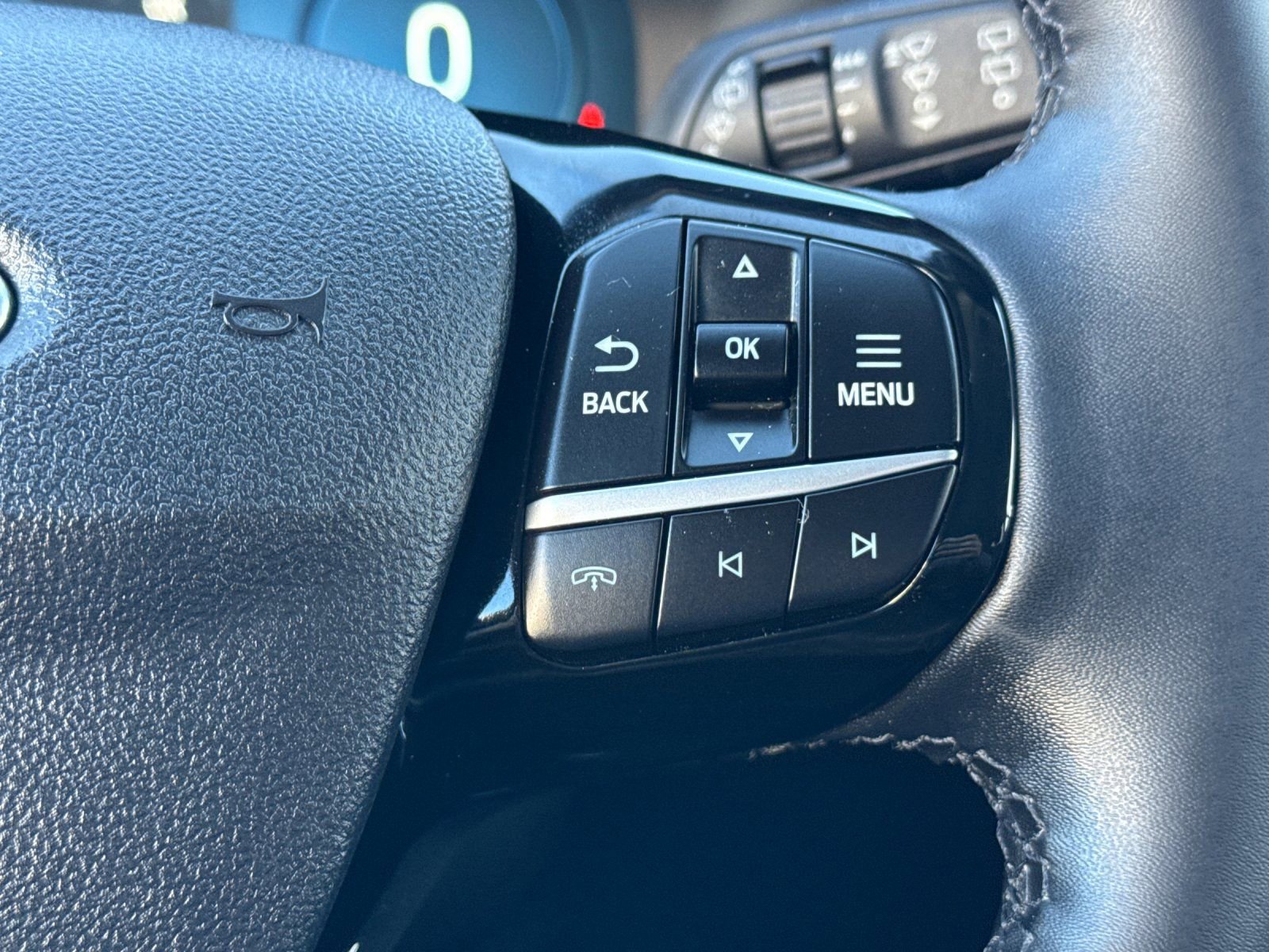 Used 2023 Ford Escape Active w/ Tech Pack #2 image 28