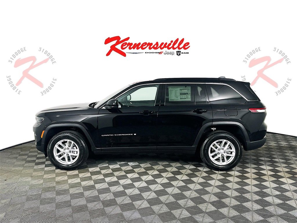 New 2025 Jeep Grand Cherokee Laredo X w/ Luxury Tech Group I image 4