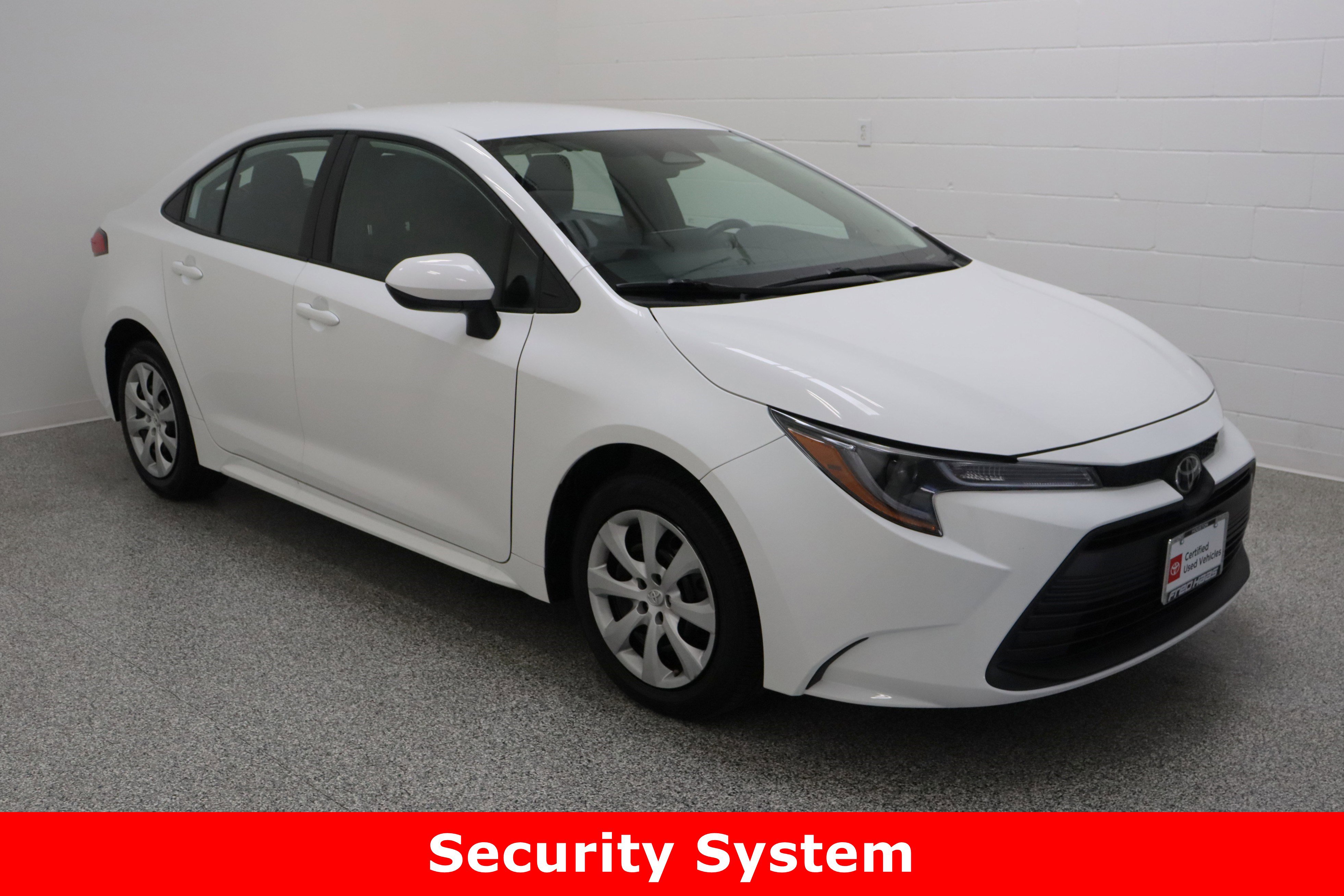 Certified 2025 Toyota Corolla LE image 4