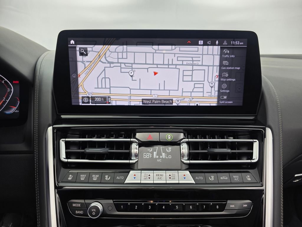 Used 2026 BMW 840i Convertible w/ Comfort Seating Package RWD image 22