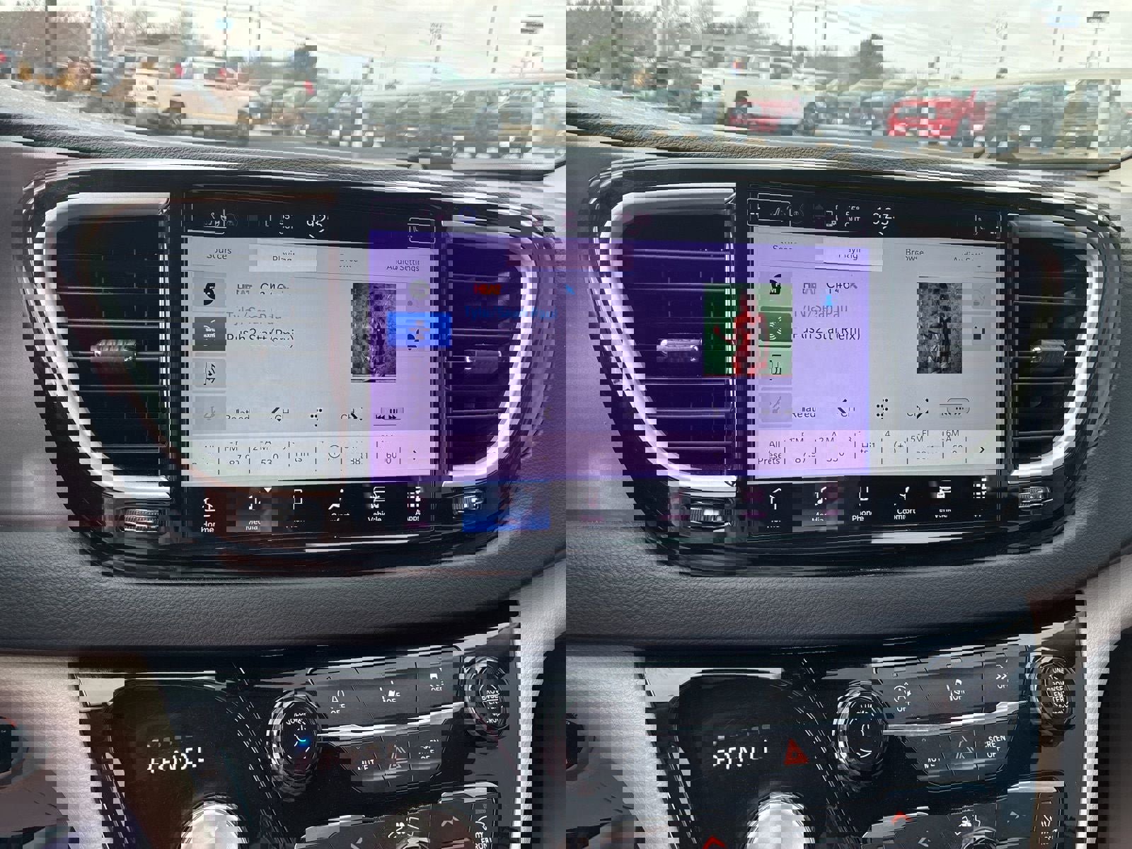 Used 2022 Chrysler Pacifica Touring-L image 22