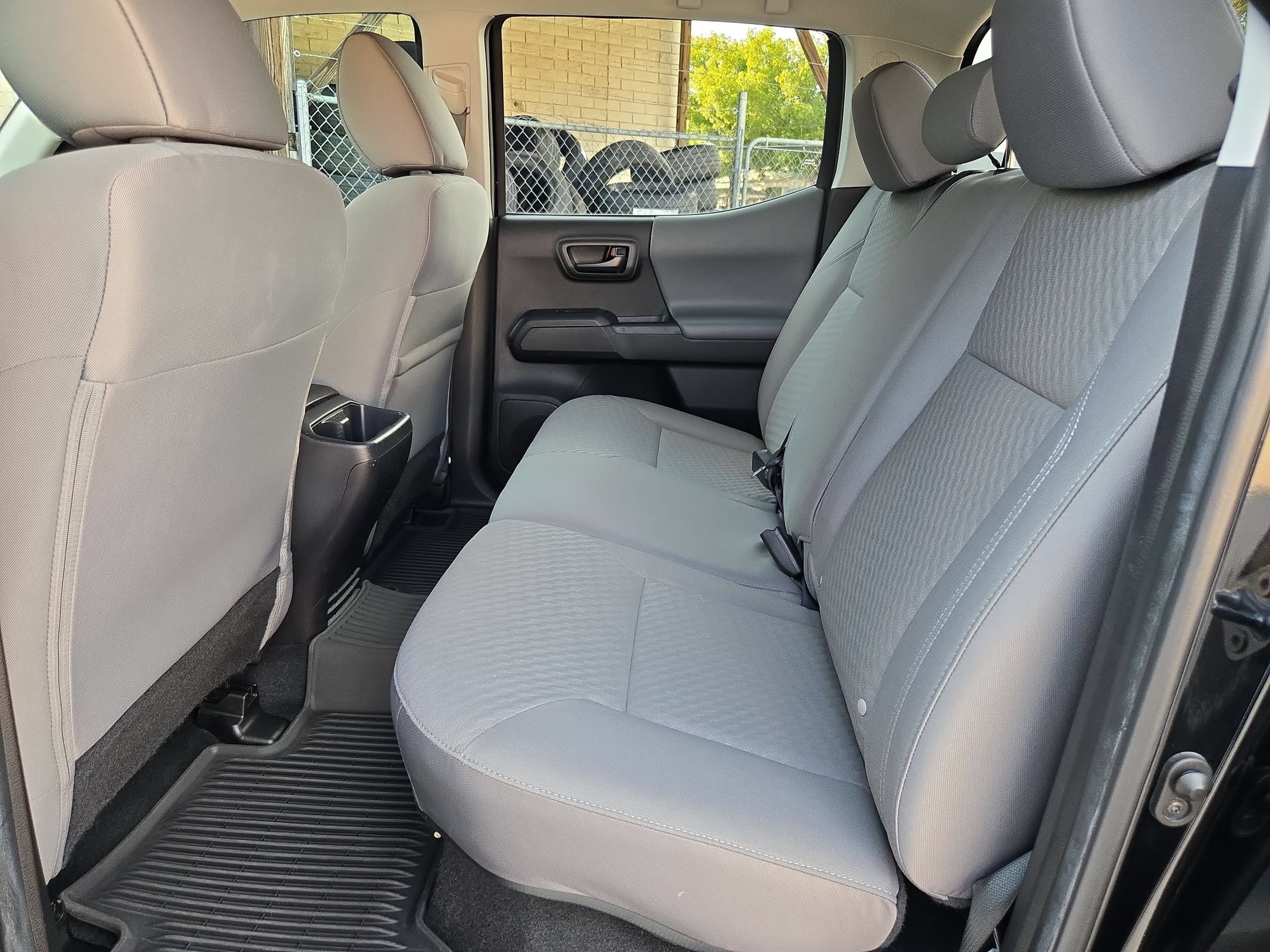 Used 2023 Toyota Tacoma SR AWD/4WD image 14