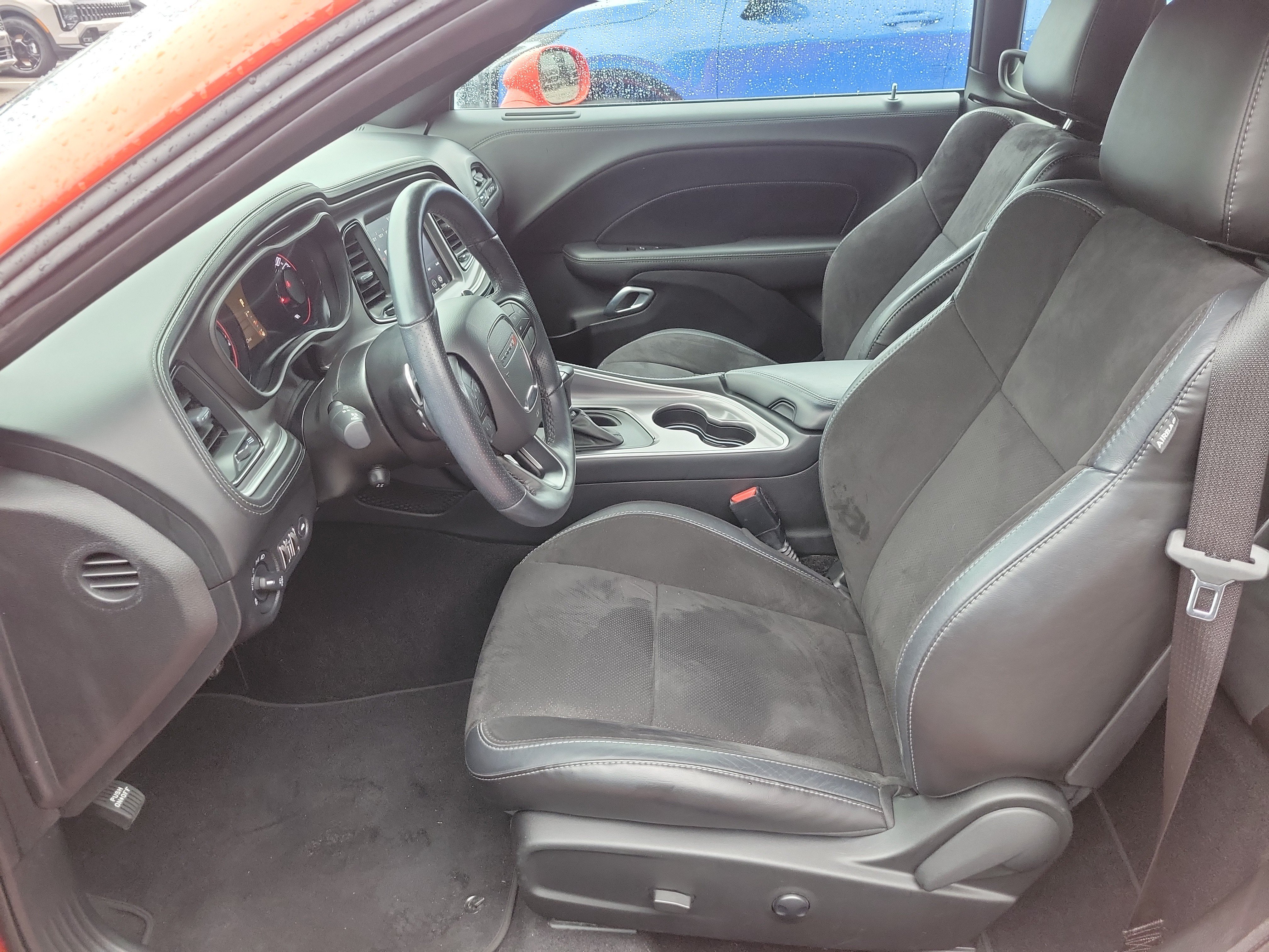 Used 2022 Dodge Challenger R/T w/ Plus Package RWD image 17