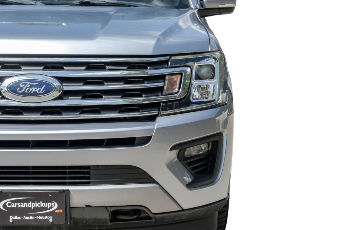 Used 2020 Ford Expedition XLT w/ Equipment Group 202A AWD/4WD image 51