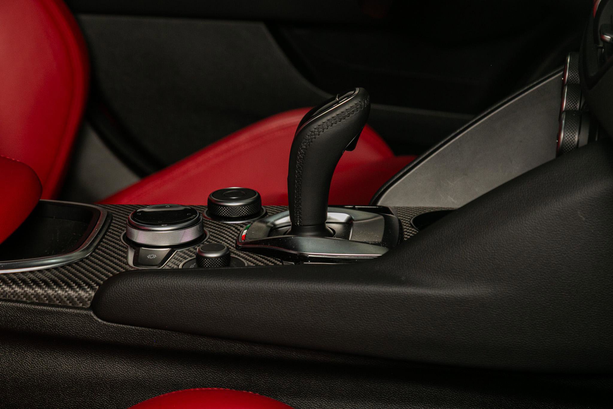 Used 2024 Alfa Romeo Giulia Quadrifoglio image 25