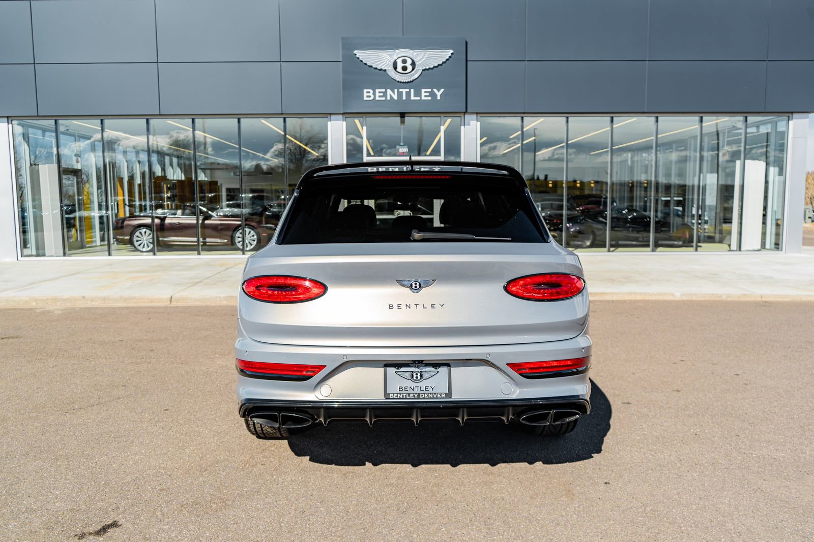 Certified 2022 Bentley Bentayga image 9