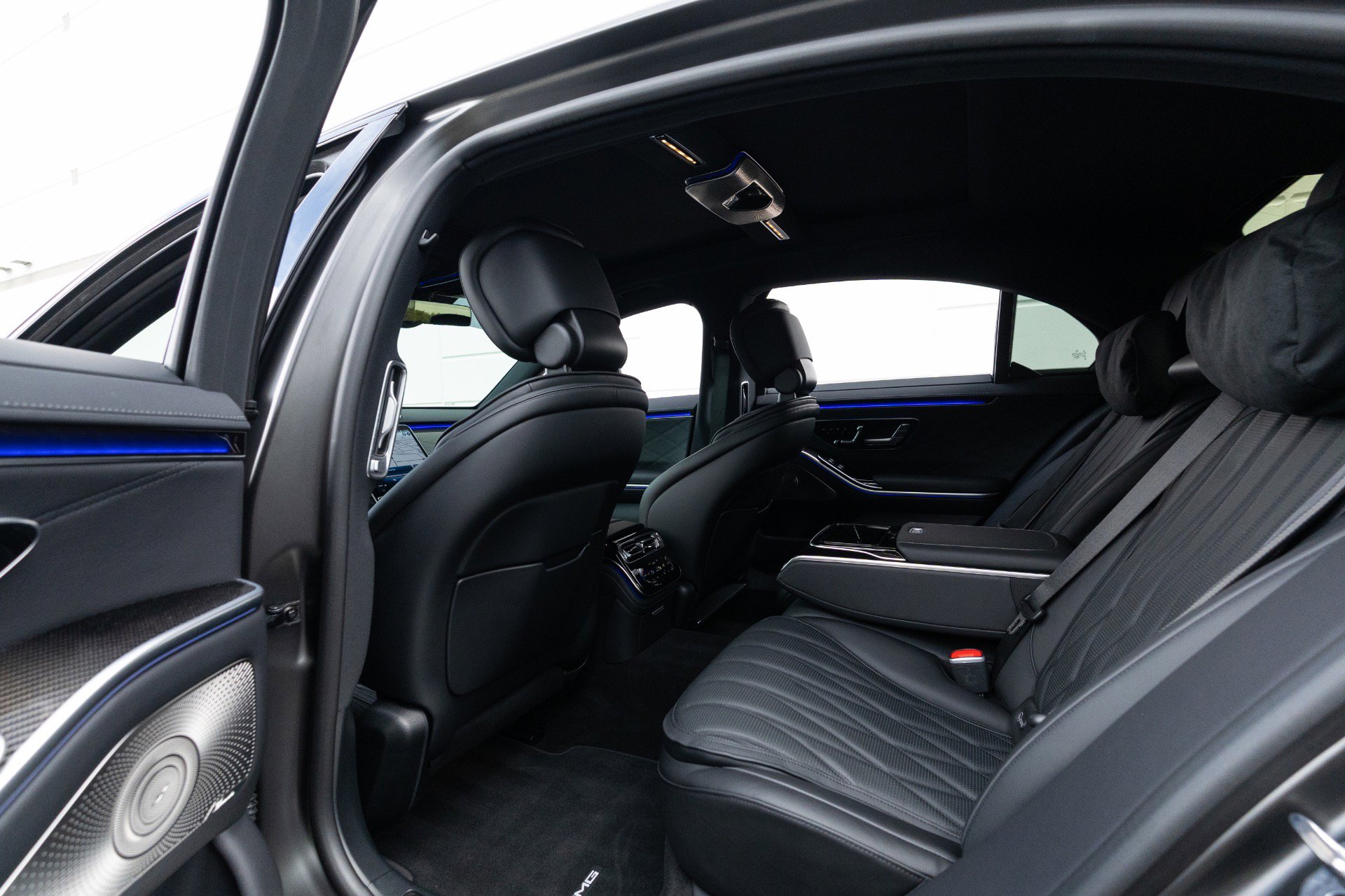 Used 2025 Mercedes-Benz S 63 AMG S image 70