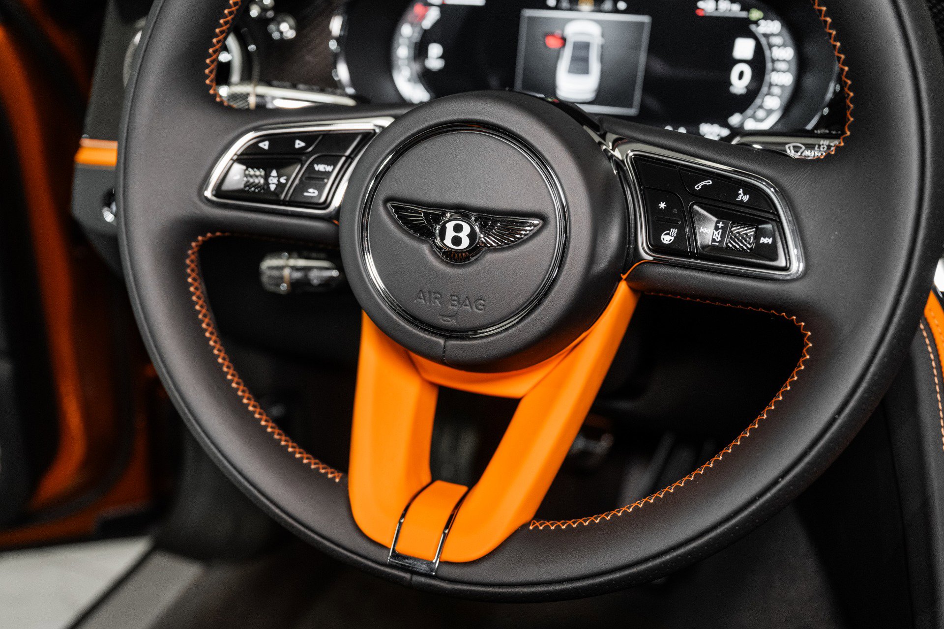 New 2025 Bentley Flying Spur Plug-In Hybrid image 57