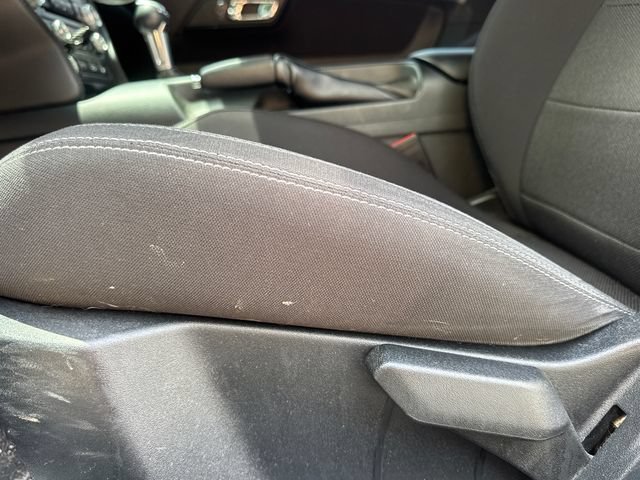 Used 2016 Ford Mustang Coupe RWD image 13