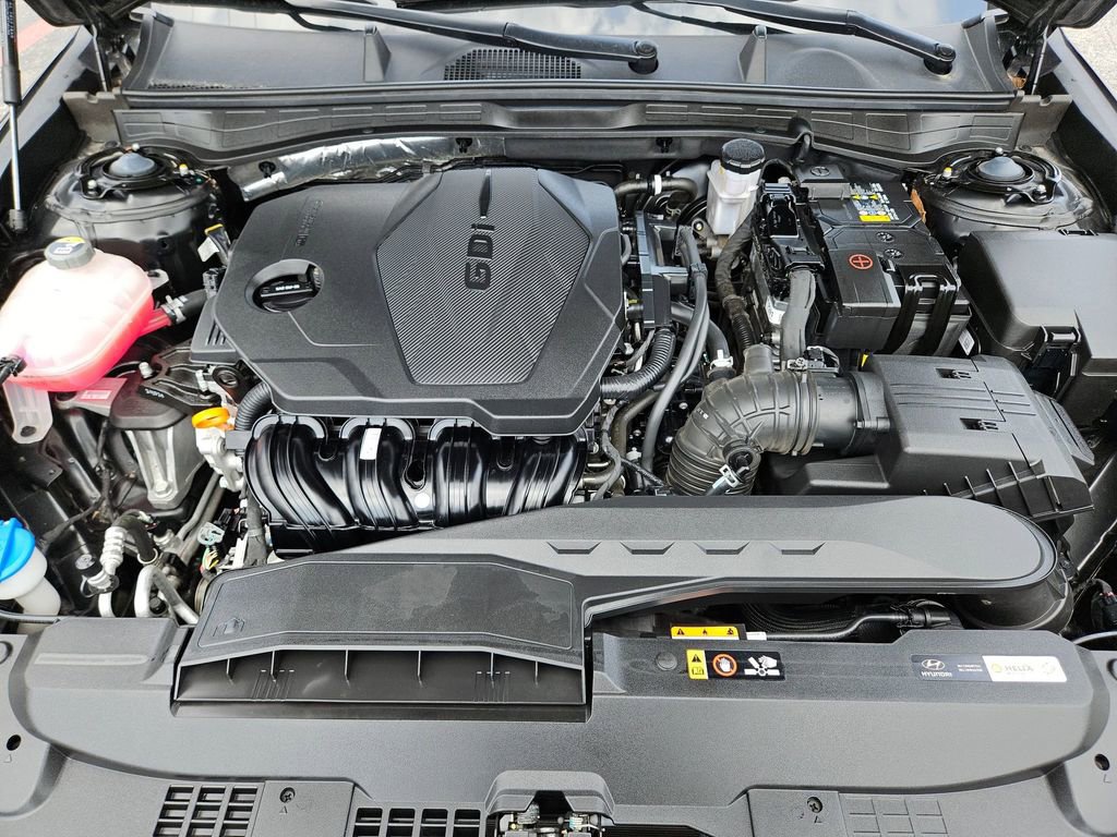 Used 2025 Hyundai Sonata SEL FWD image 28