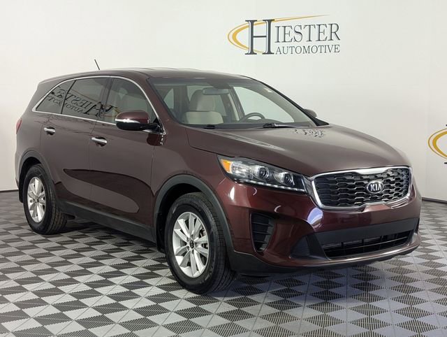 Used 2020 Kia Sorento LX image 2